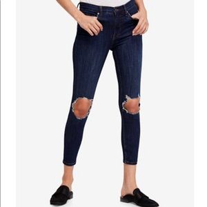 Free People Busted Knee skinny Jeans